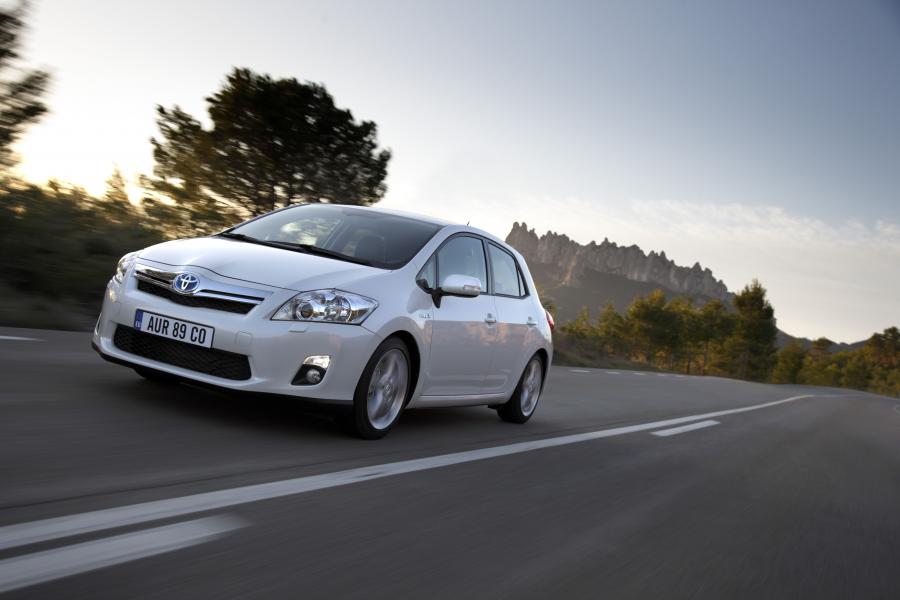  Toyota Auris HSD 2010 года  (фото 75 из 111)